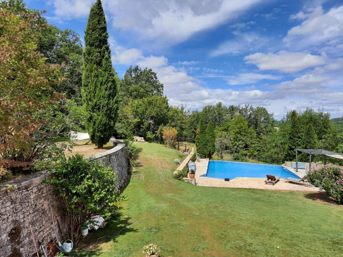 Manoir Le Moulinal47 - Vue Panoramique Hotel Courbiac Exterior photo